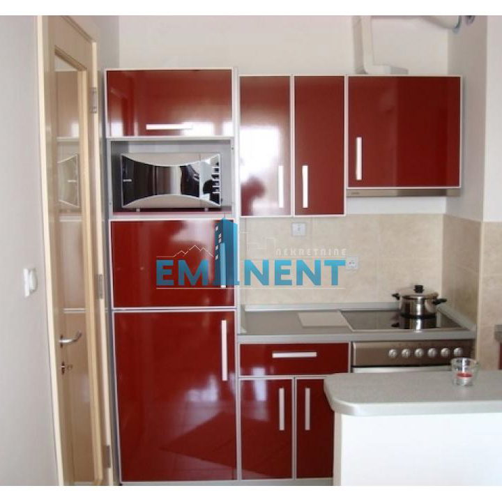 Stan Izdavanje Beograd Blok 22 43 m2