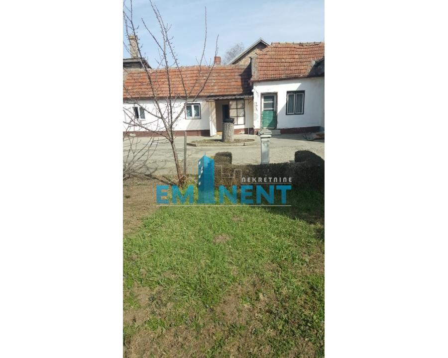 Plac Prodaja Beograd Plac Prodaja Beograd Batajnica 2300 m2