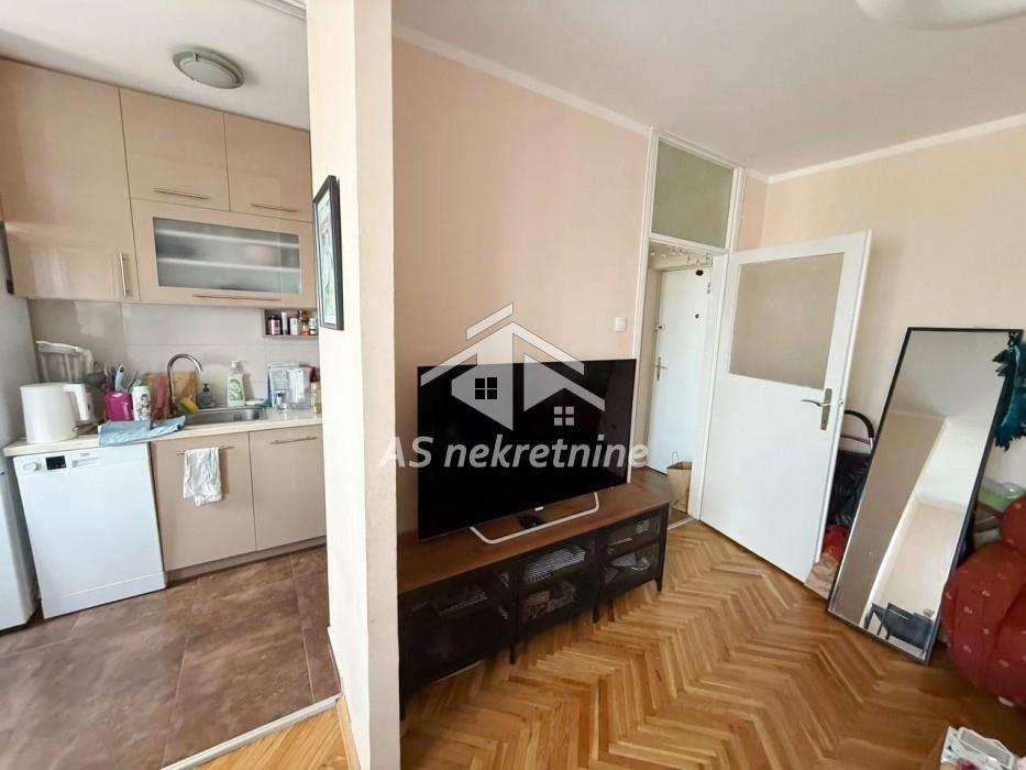 Stan Izdavanje Beograd Stan Izdavanje Beograd Banovo Brdo 62 m2