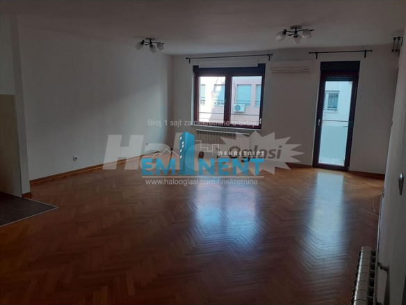 Stan Izdavanje Beograd Crveni Krst Vračar 90 m2