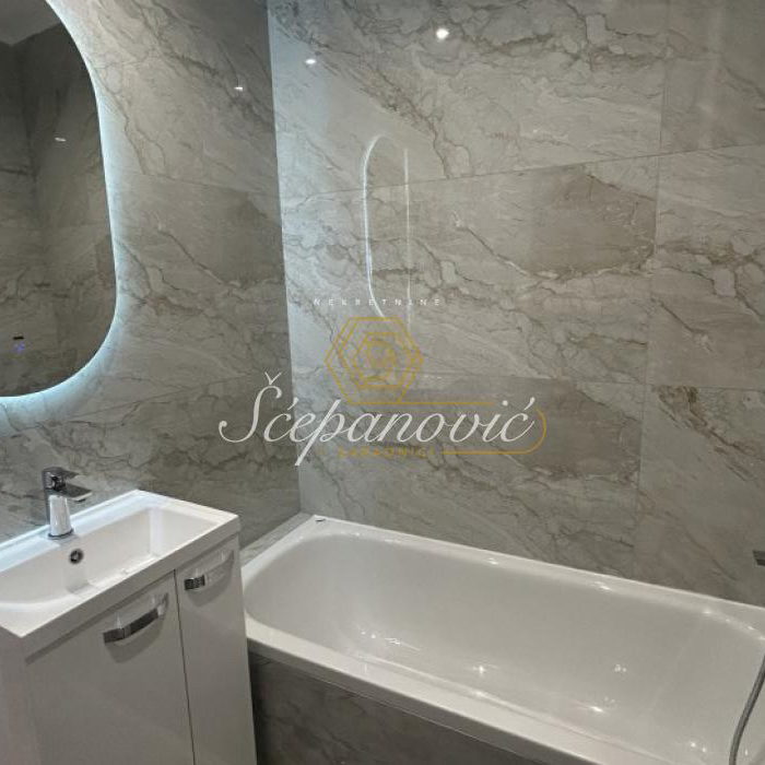 Stan Prodaja Novi Sad  58 m2