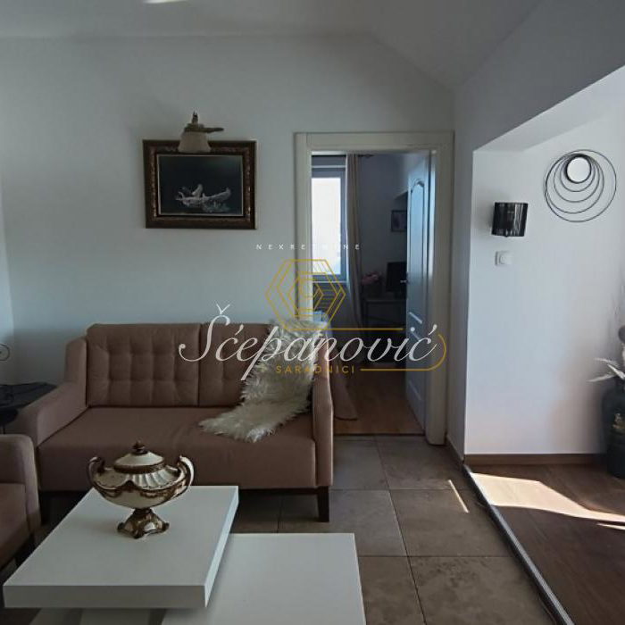 Trosoban stan na prodaju, Futoška, Novi Sad, 52m², 121.500 €