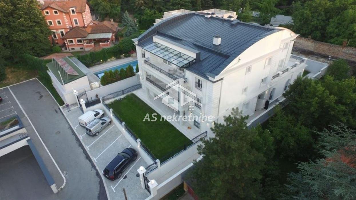 Petosoban stan za izdavanje, Senjak, Beograd, 215m², 4.500 €/mes
