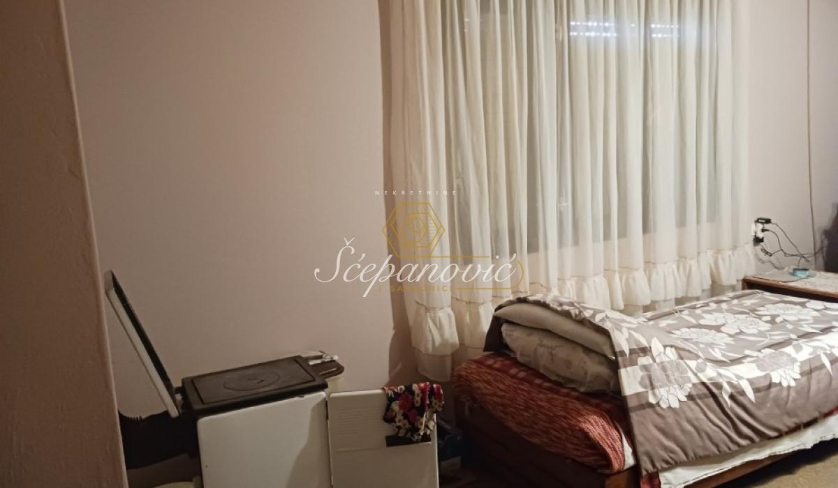 izdavanje-nekretnina-uibGq4AApe Kuća Prodaja Novi Sad 73 m2