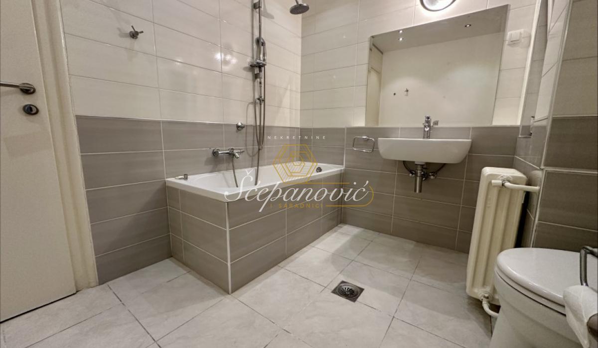 izdavanje-nekretnina-uzMvxRoZD7 Stan Prodaja Novi Sad 112 m2