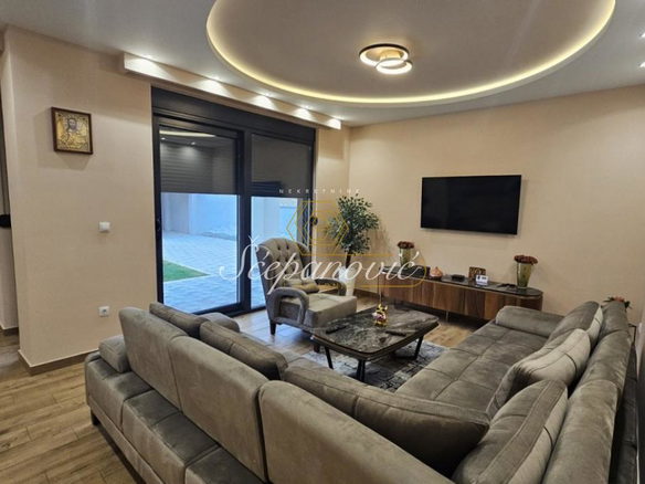Kuća Prodaja Novi Sad Južni Telep 235 m2