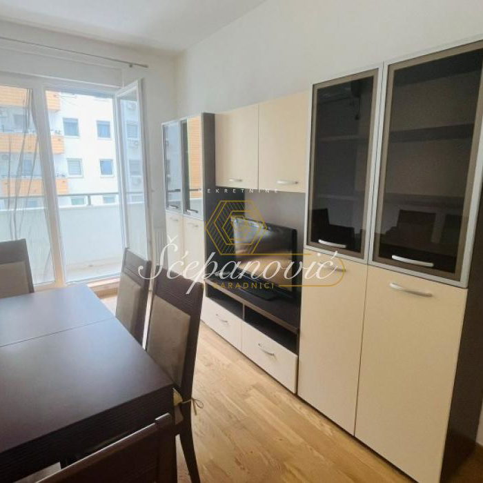 Stan Prodaja Novi Sad  56 m2