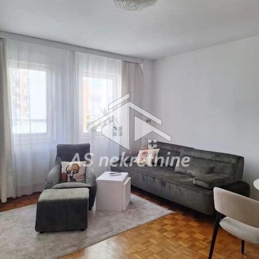 Stan Izdavanje Beograd Tašmajdan 55 m2