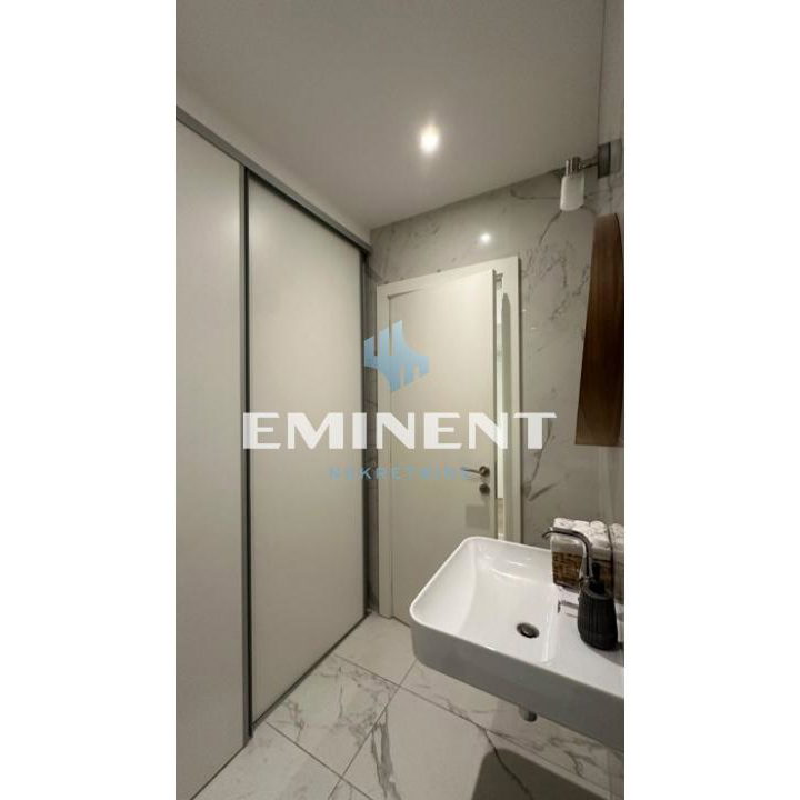 Četvorosoban stan na prodaju, Blok 65, Beograd, 123m², 650.000 €
