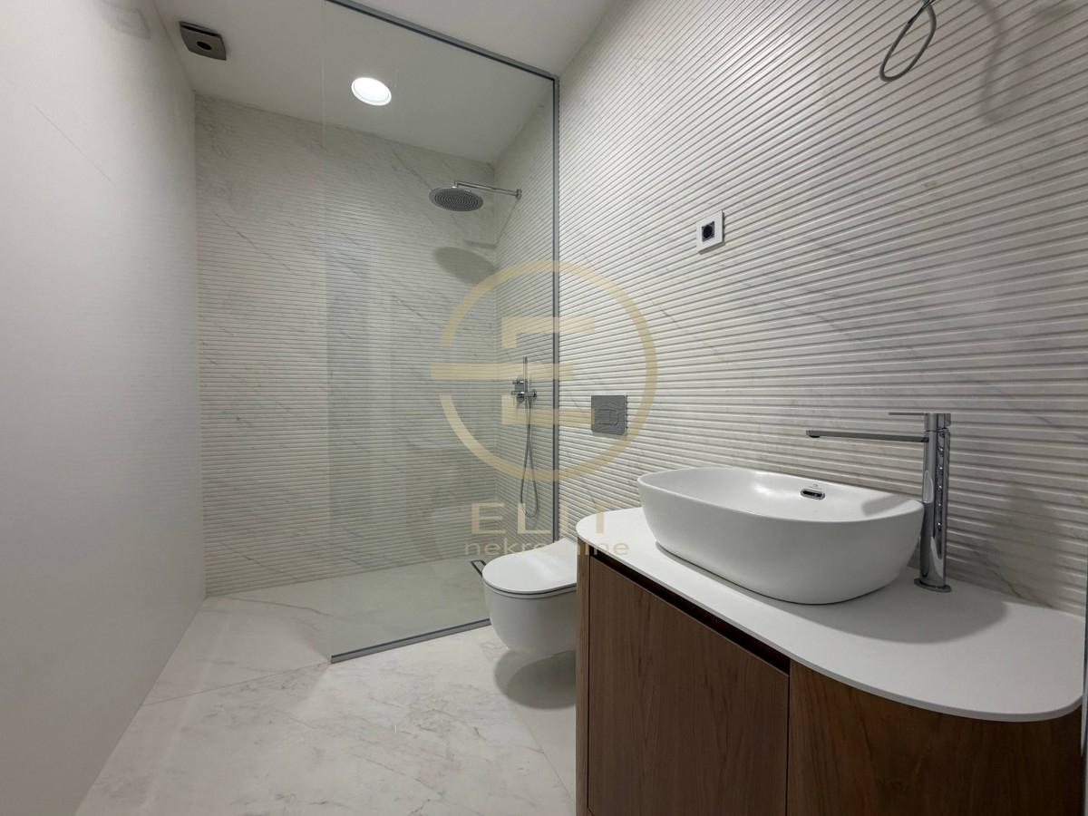 izdavanje-nekretnina-xhJWkWmt6m Lokal za izdavanje, Centar, Novi Sad, 126m², 1.890 €/mes