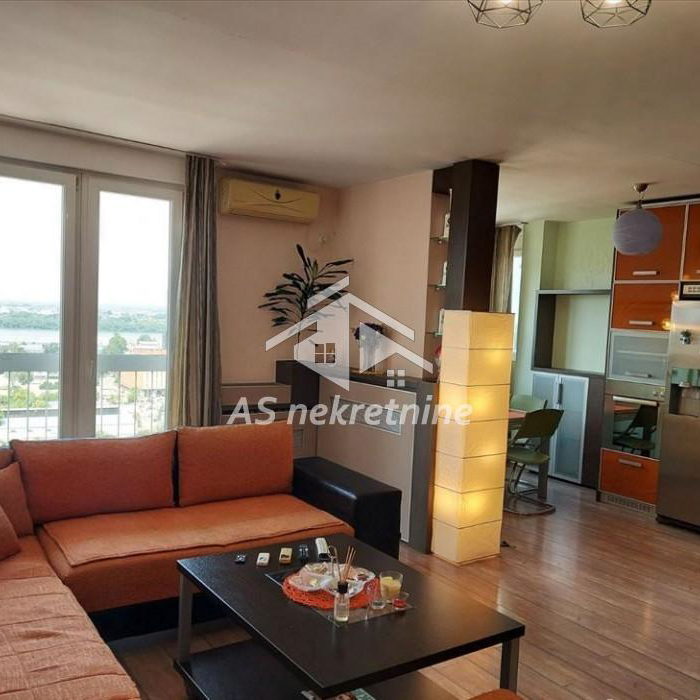 Stan Izdavanje Beograd Hala Pionir 115 m2
