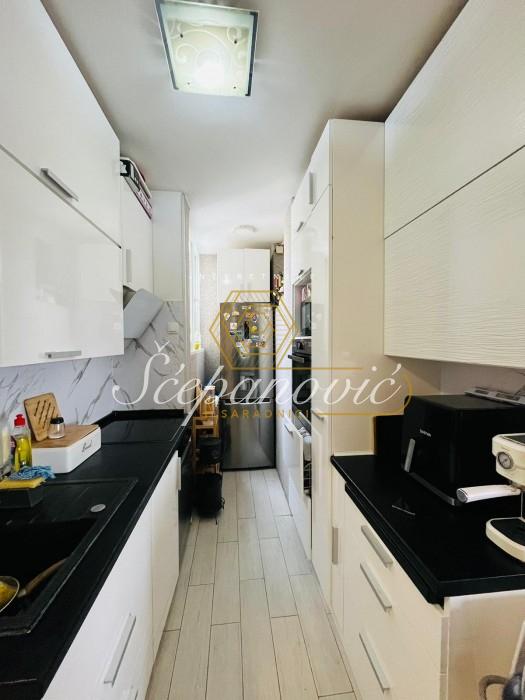 izdavanje-nekretnina-yUxzVZpZcC Stan Prodaja Novi Sad Liman 2 71 m2
