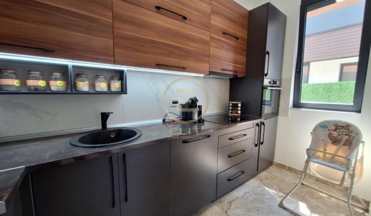 Stan Prodaja Novi Sad Stan Prodaja Novi Sad 145 m2