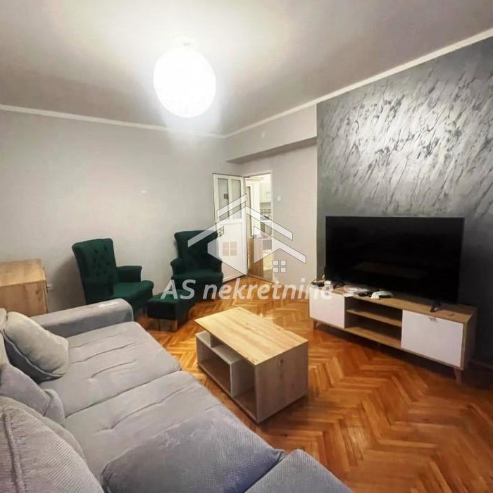 Stan Izdavanje Beograd Balkanska 60 m2