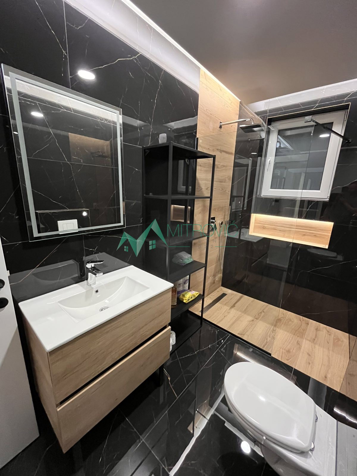 izdavanje-novo-naselje-ns-9102472-zmhqk Četvorosoban stan na prodaju, Novo Naselje, Novi Sad, 93m², 1.000 €