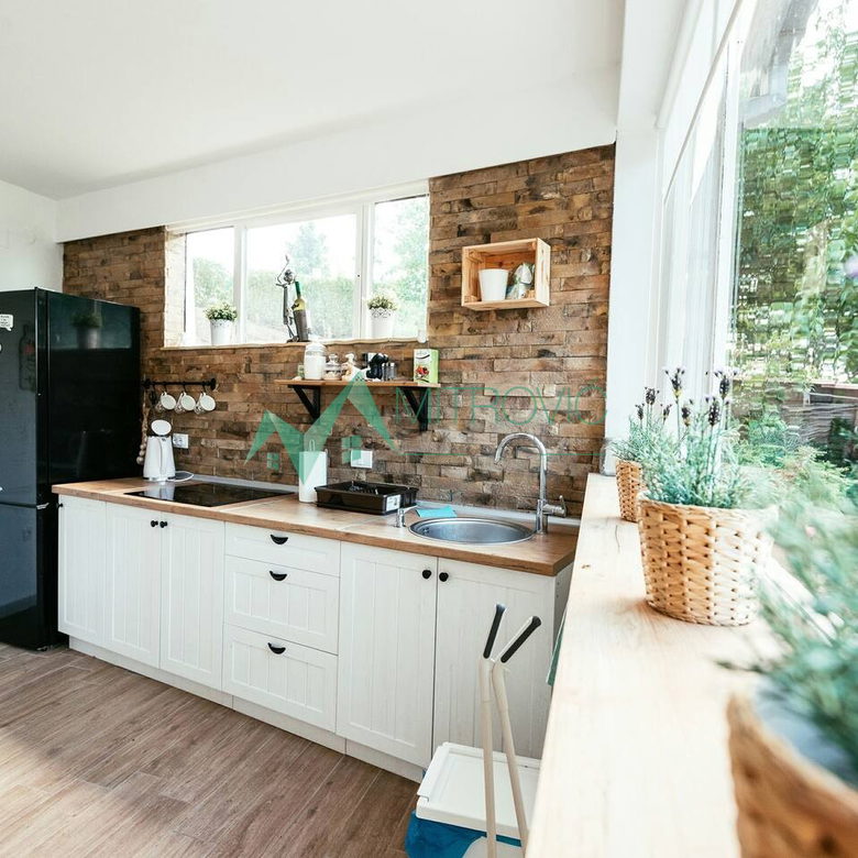 Kuća Prodaja Novi Sad Ribnjak 170 m2