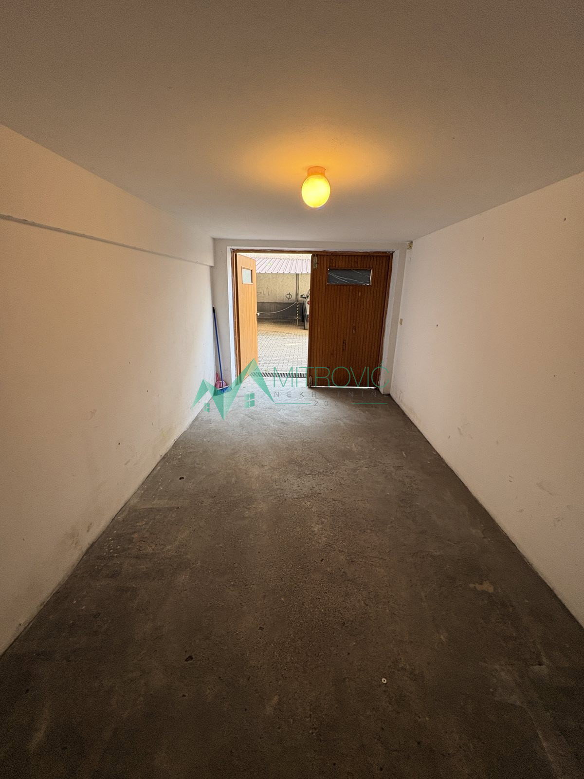 Stan Prodaja Novi Sad  15 m2