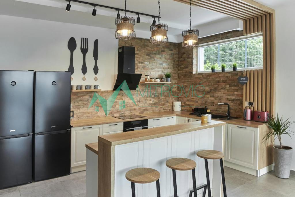 Kuća Prodaja Sremski Karlovci Kuća Prodaja Sremski Karlovci 310 m2