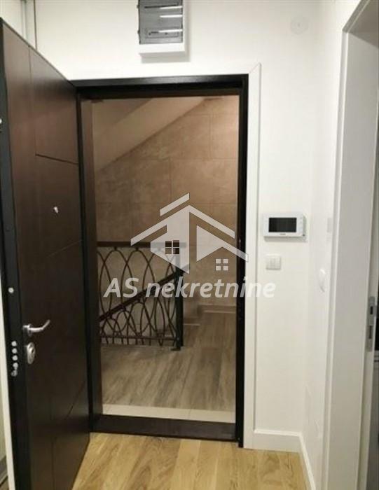 Dvosoban stan za izdavanje, Južni Bulevar, Beograd, 43m², 700 €/mes