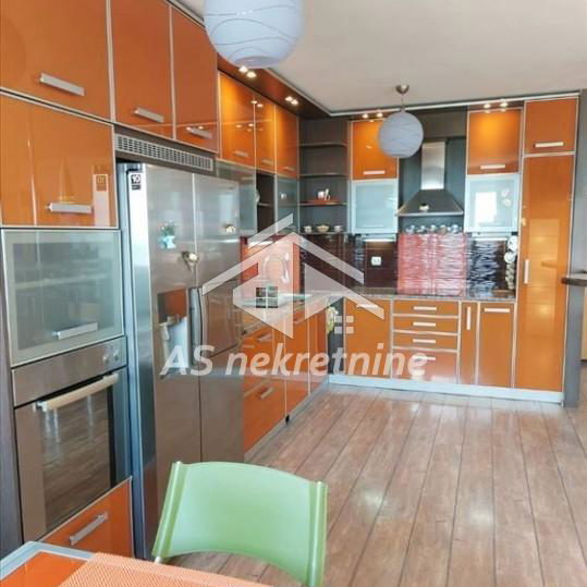 Stan Izdavanje Beograd Hala Pionir 115 m2