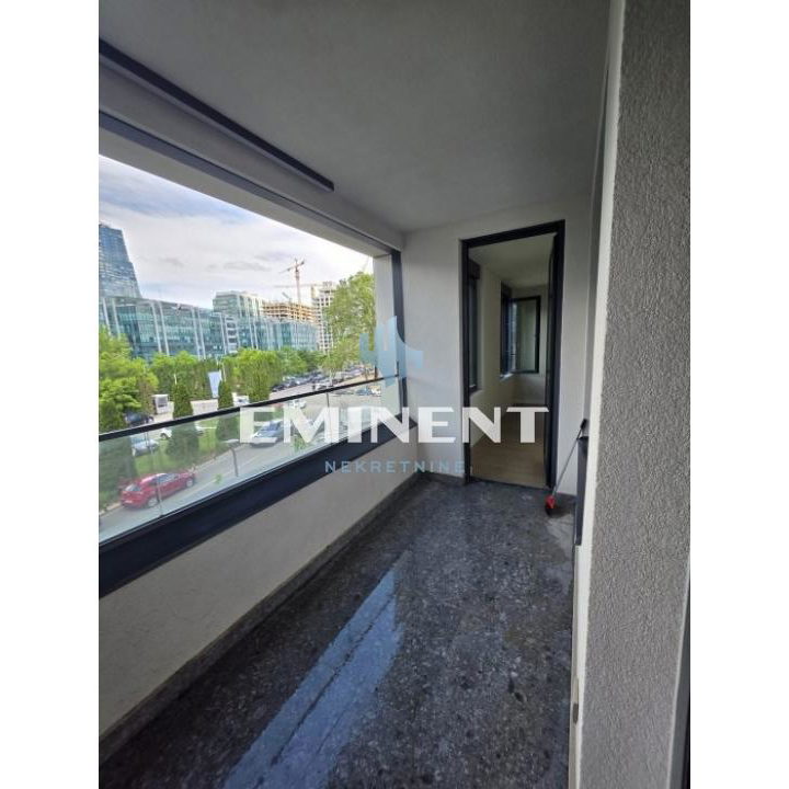 Trosoban stan za izdavanje, Blok 65, Beograd, 80m², 1.700 €/mes