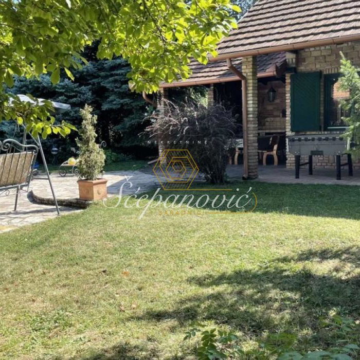 Kuća Prodaja Novi Sad  202 m2