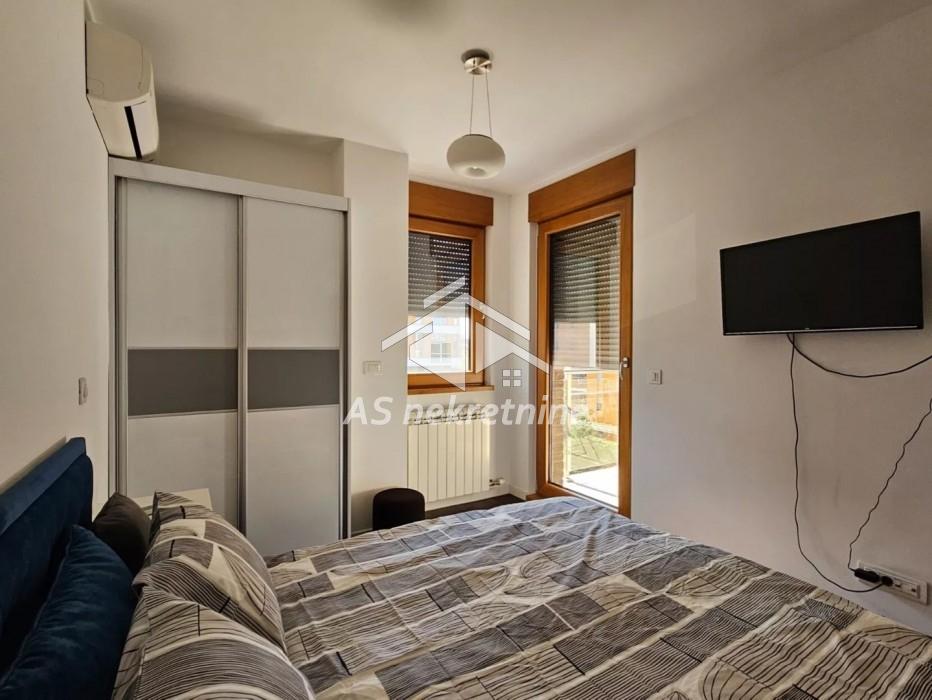 Dvosoban stan za izdavanje, Blok 67a, A Blok, Beograd, 54m², 950 €/mes