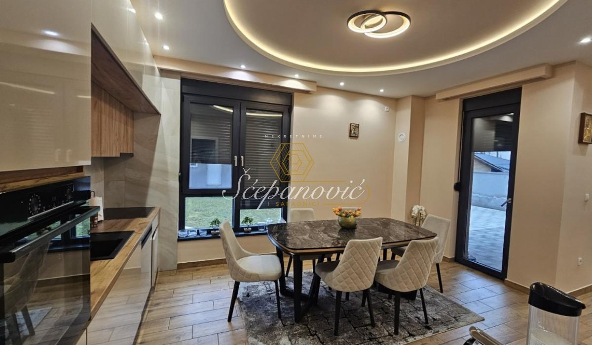 Kuća Prodaja Novi Sad Južni Telep 235 m2