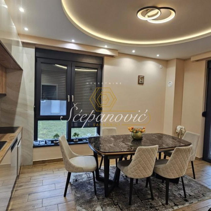 Kuća Prodaja Novi Sad Južni Telep 235 m2