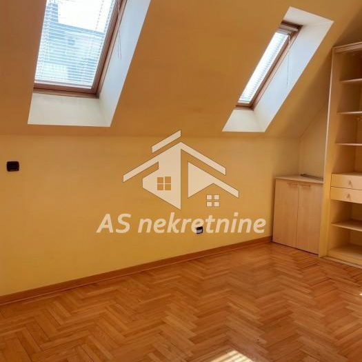 Višesoban stan za izdavanje, Kalenić Pijaca, Beograd, 207m², 2.500 €/mes