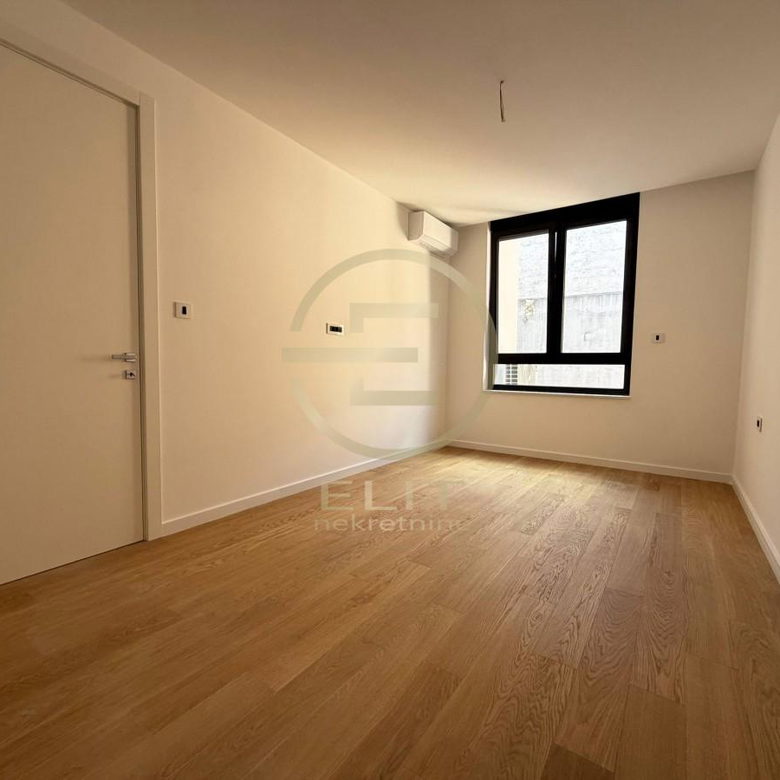 Lokal za izdavanje, Centar, Novi Sad, 126m², 1.890 €/mes