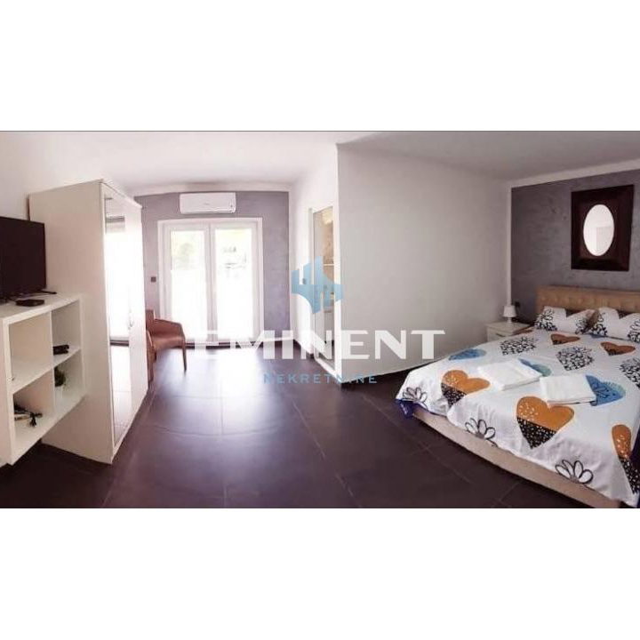 Kuća na prodaju, Babe, Beograd, 650m², 680.000 €