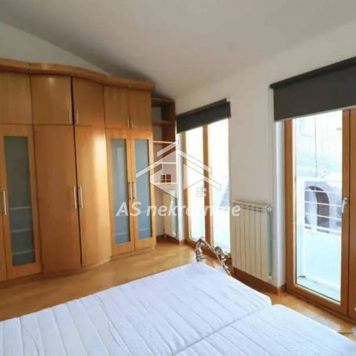 Četvorosoban stan za izdavanje, 27. Marta, Beograd, 222m², 2.200 €/mes