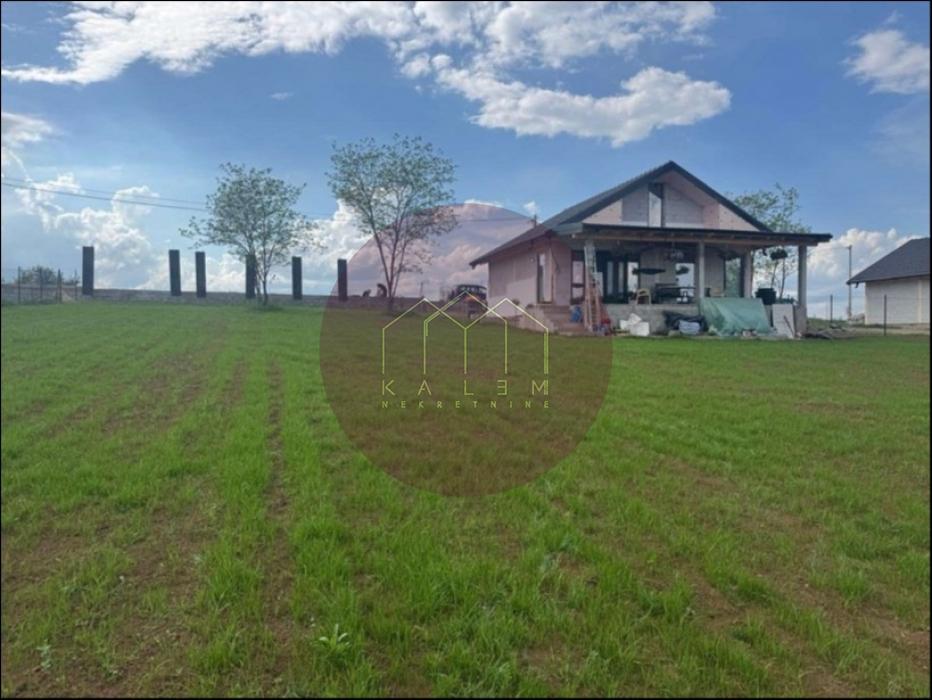 Kuća na prodaju, Nemenikuće, Beograd, 154m², 230.000 €