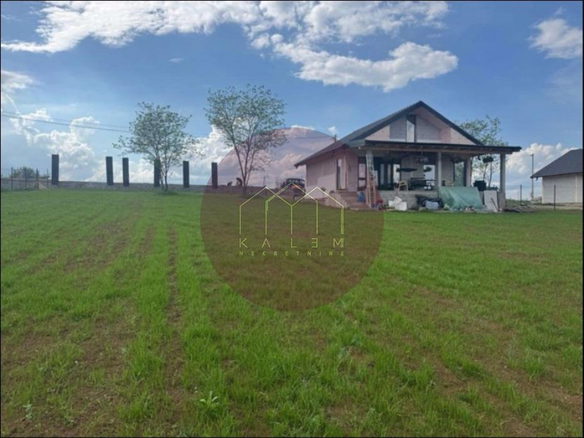 Kuća Prodaja Beograd Nemenikuće 154 m2