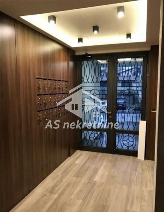 Dvosoban stan za izdavanje, Južni Bulevar, Beograd, 43m², 700 €/mes