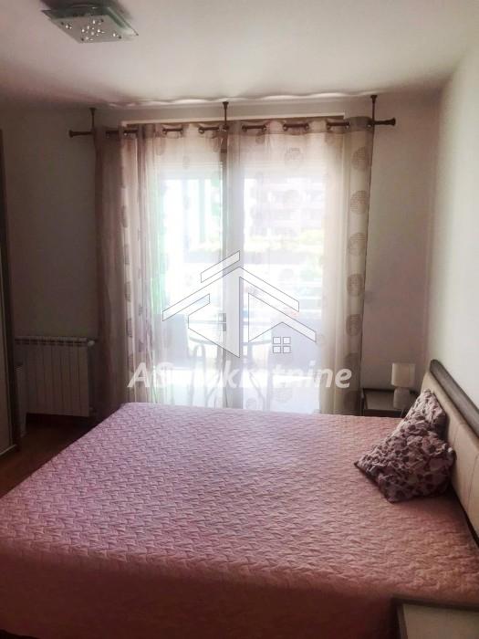 izdavanje-stanova-HRWVXLuC3O Dvosoban stan za izdavanje, Blok 65, Beograd, 60m², 950 €/mes