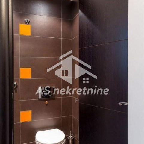 Četvorosoban stan za izdavanje, Trg Republike, Beograd, 87m², 1.600 €/mes