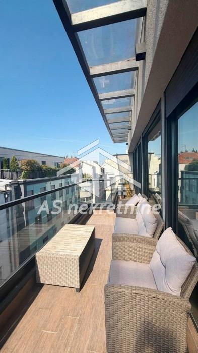 izdavanje-stanova-JnxoMD60BZ Četvorosoban stan za izdavanje, Hram Svetog Save, Beograd, 275m², 3.500 €/mes