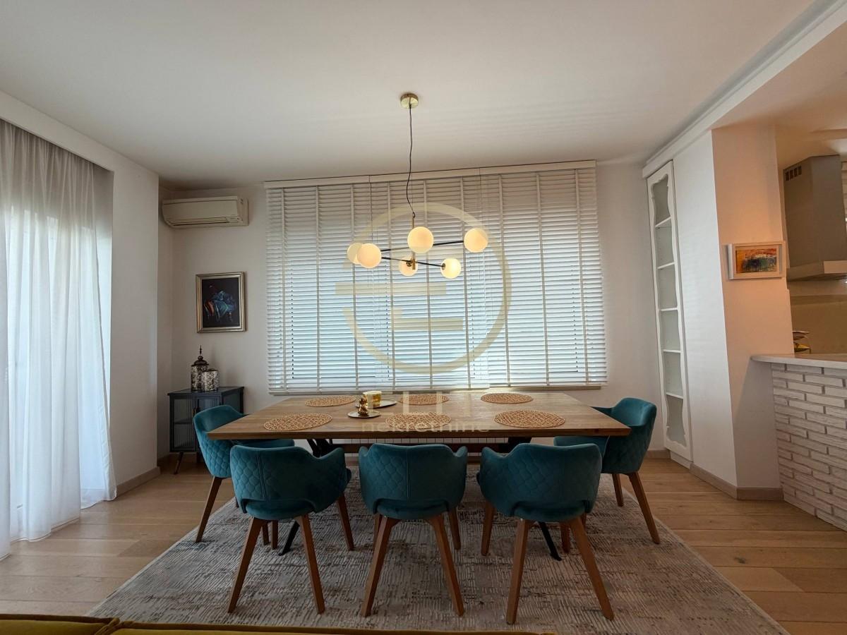 izdavanje-stanova-JvNHNliGcr Trosoban stan na prodaju, Liman, Novi Sad, 105m², 430.000 €