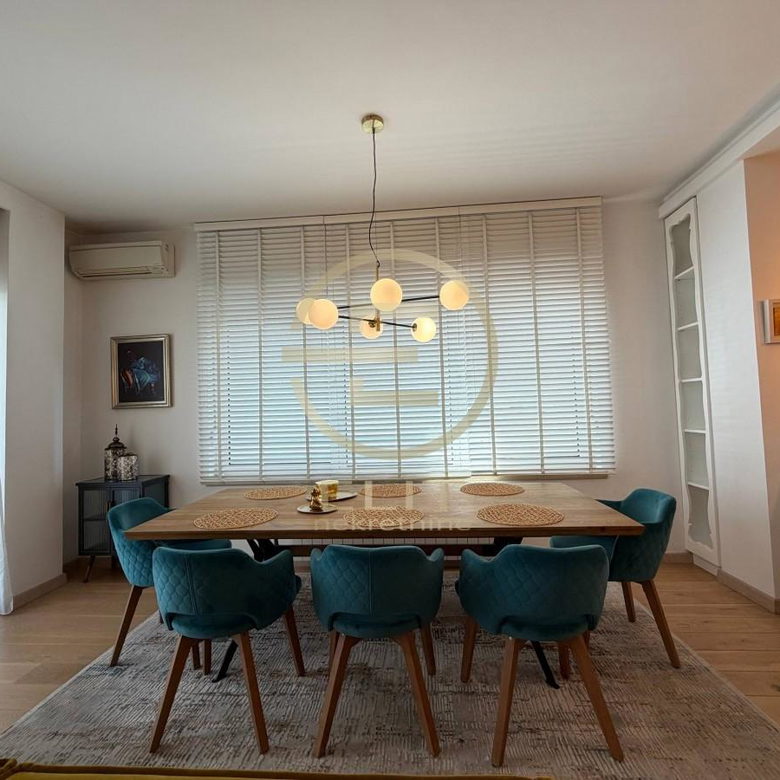 Trosoban stan na prodaju, Liman, Novi Sad, 105m², 430.000 €