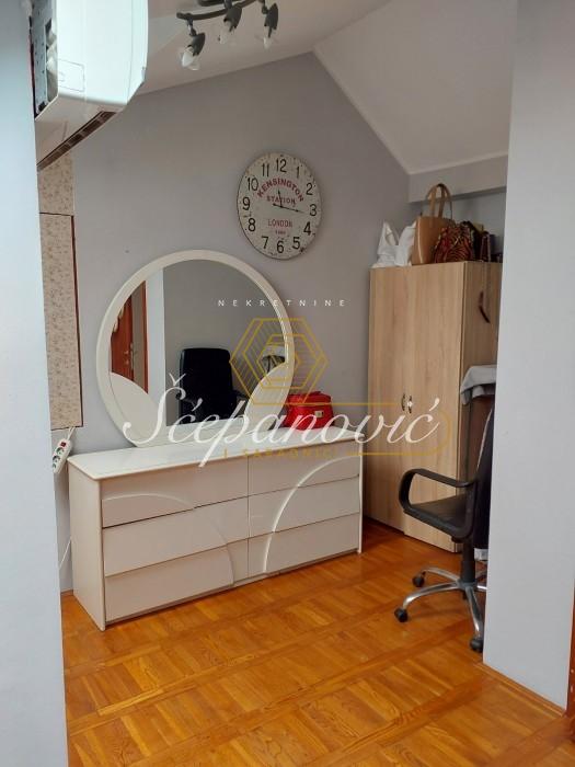 Stan Prodaja Novi Sad Stan Prodaja Novi Sad Nova Detelinara 72 m2