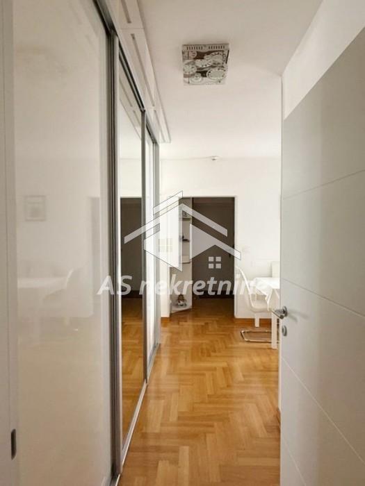 izdavanje-stanova-LIN6L9RSlR Trosoban stan na prodaju, Blok 29, Beograd, 85m², 399.000 €