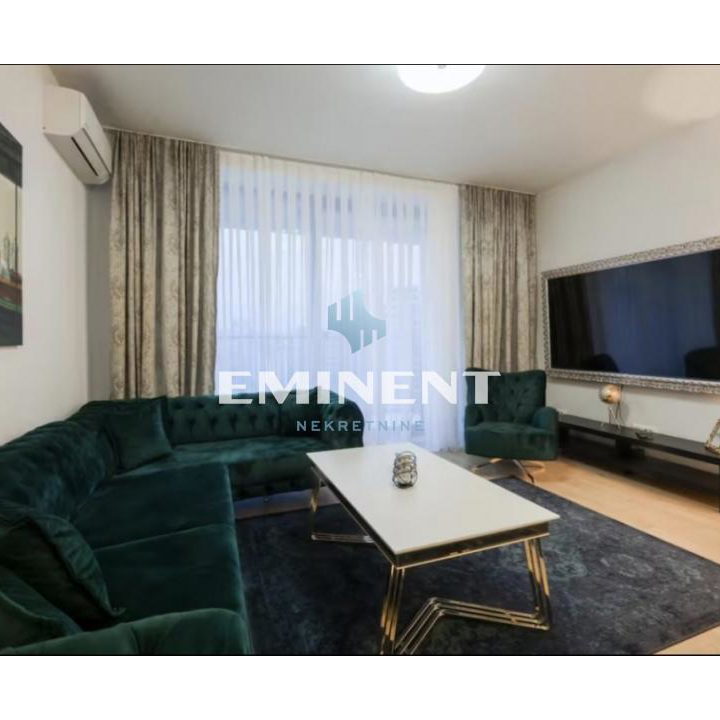 Stan Izdavanje Beograd Beograd na Vodi 80 m2