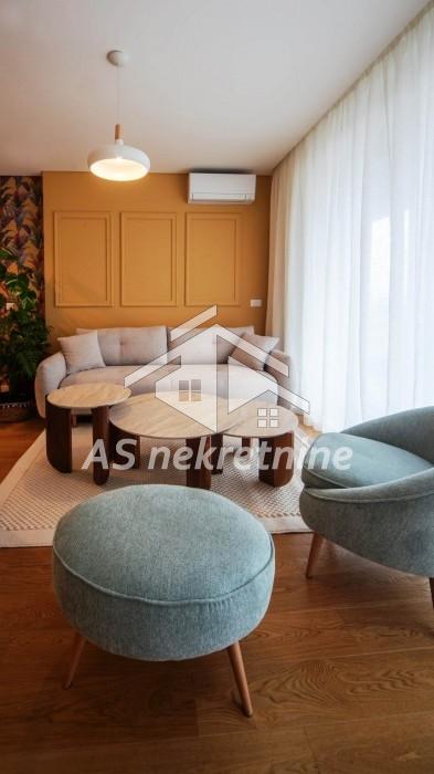 Stan Izdavanje Beograd Bulevar Kralja Aleksandra 100 m2