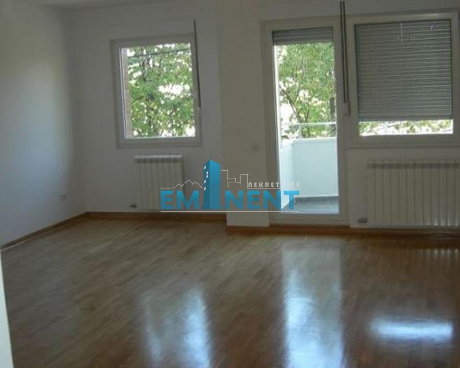 Stan Izdavanje Beograd Stan Izdavanje Beograd Beogradska 88 m2