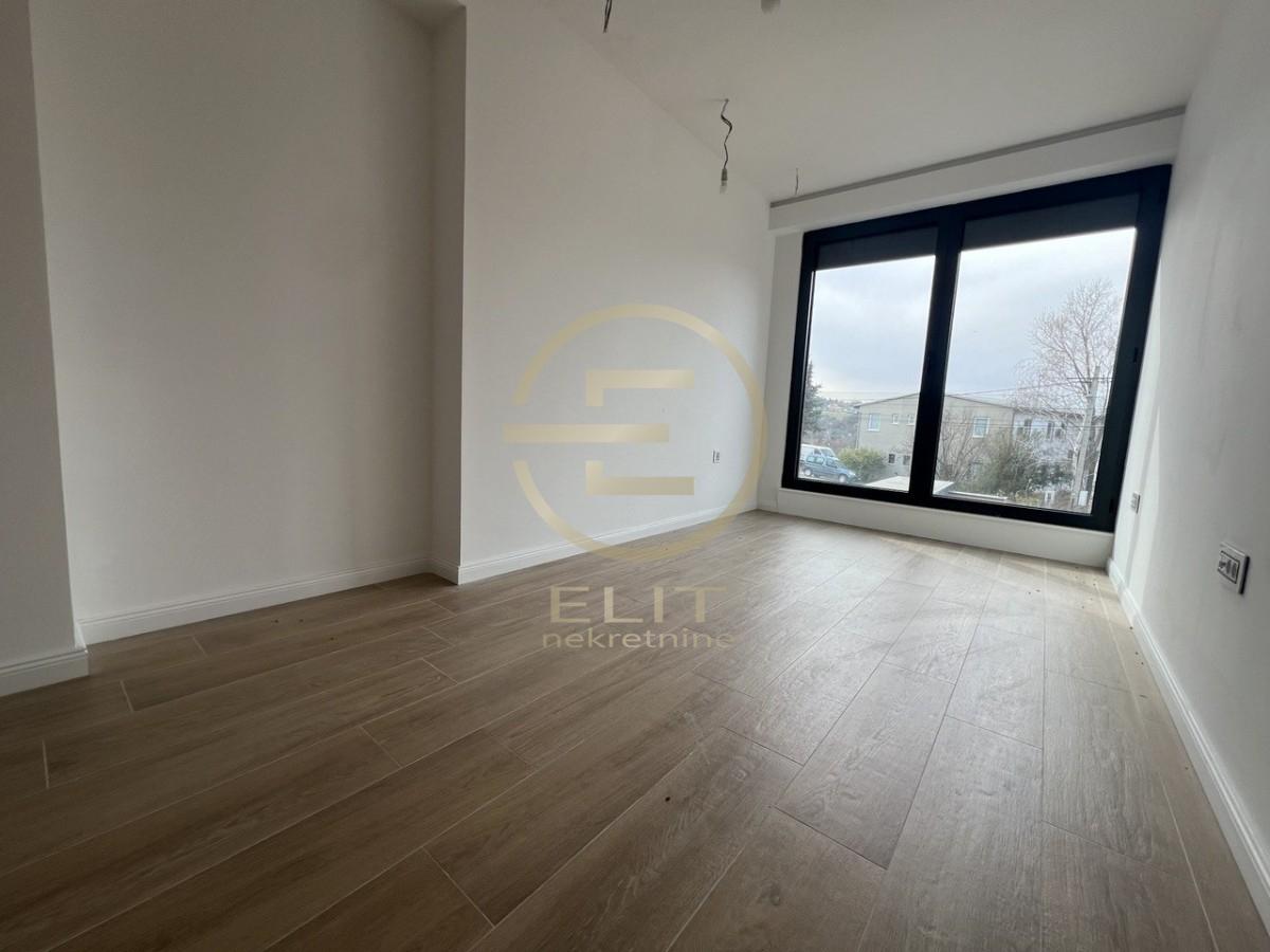 izdavanje-stanova-NSS7PWMGsM Lokal za izdavanje, Popovica, Novi Sad, 181m², 1.500 €/mes