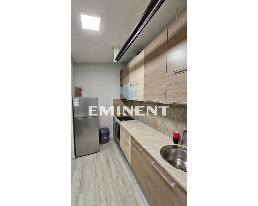 izdavanje-stanova-NjwjYMl4us Petosoban stan na prodaju, Đeram Pijaca, Beograd, 118m², 349.000 €