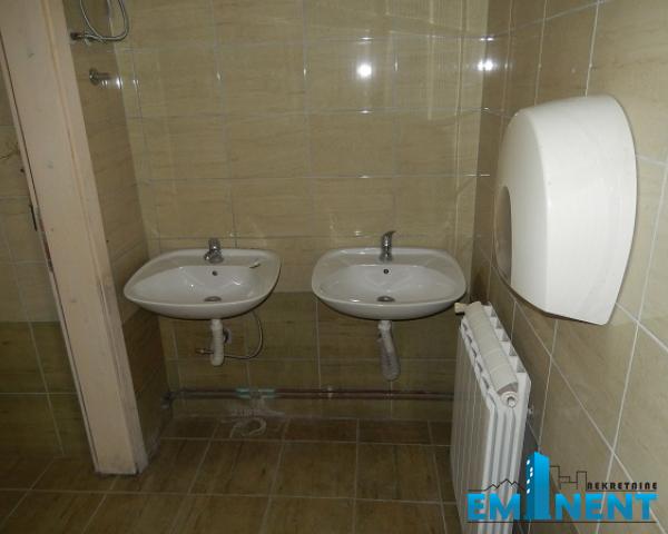 izdavanje_stanova_OxOKpOM710 Lokal na prodaju, Nova Pazova, Stara Pazova, 1120m², 1.050.000 €