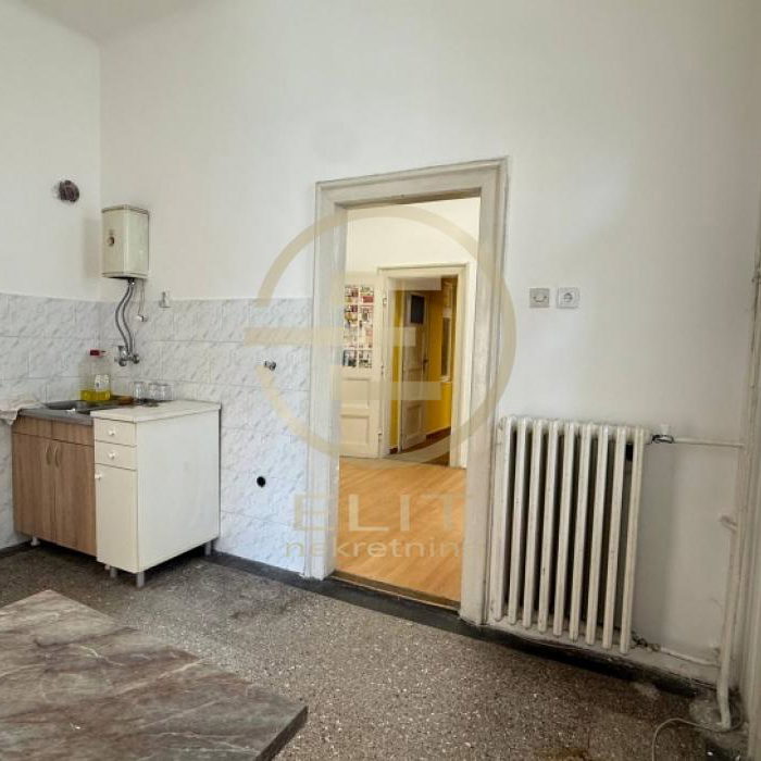 Lokal za izdavanje, Centar, Novi Sad, 93m², 600 €/mes
